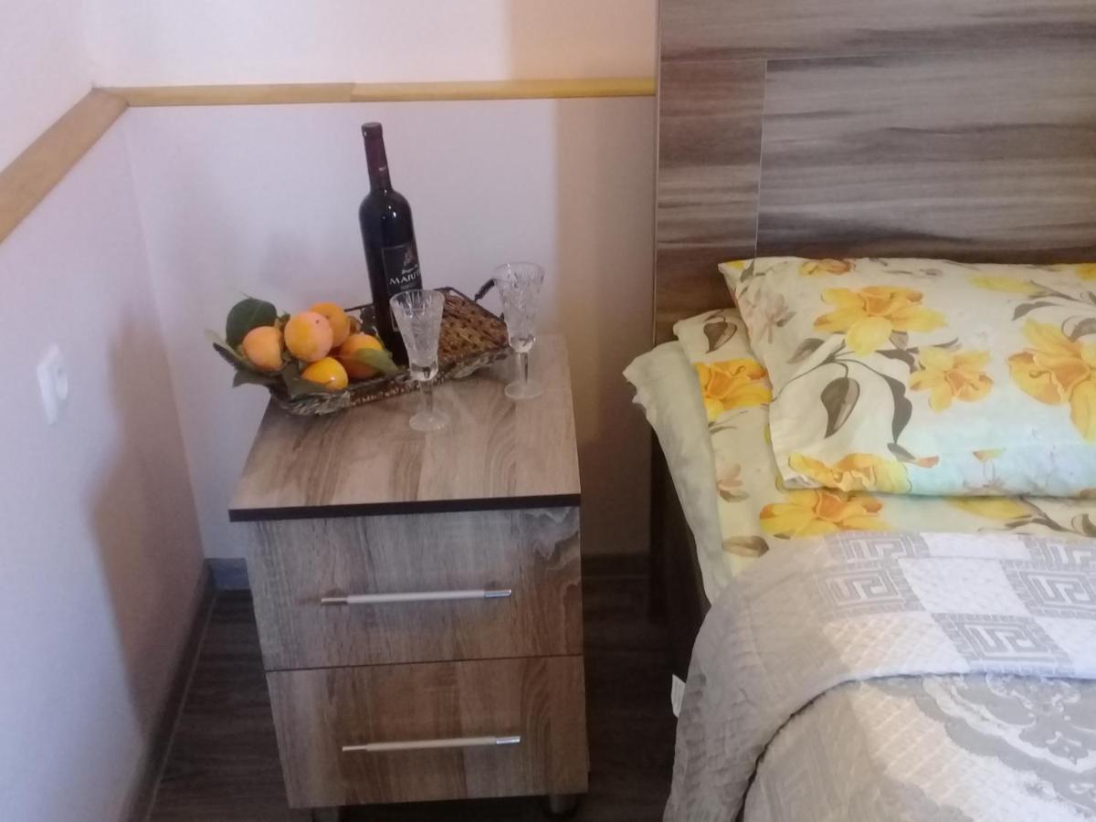 Apartment Giorgi In Sighnaghi Exterior foto